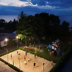 Very Close To The Prázdninový dům Sianożęty