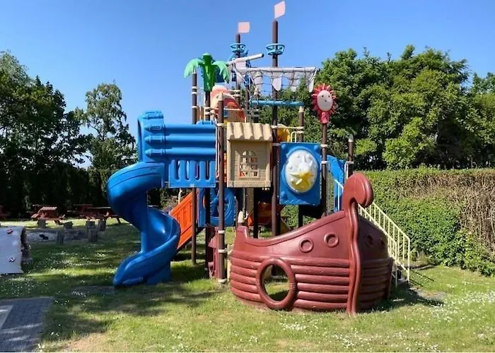 펜션 Very Close To The Beach, Siano Ty *